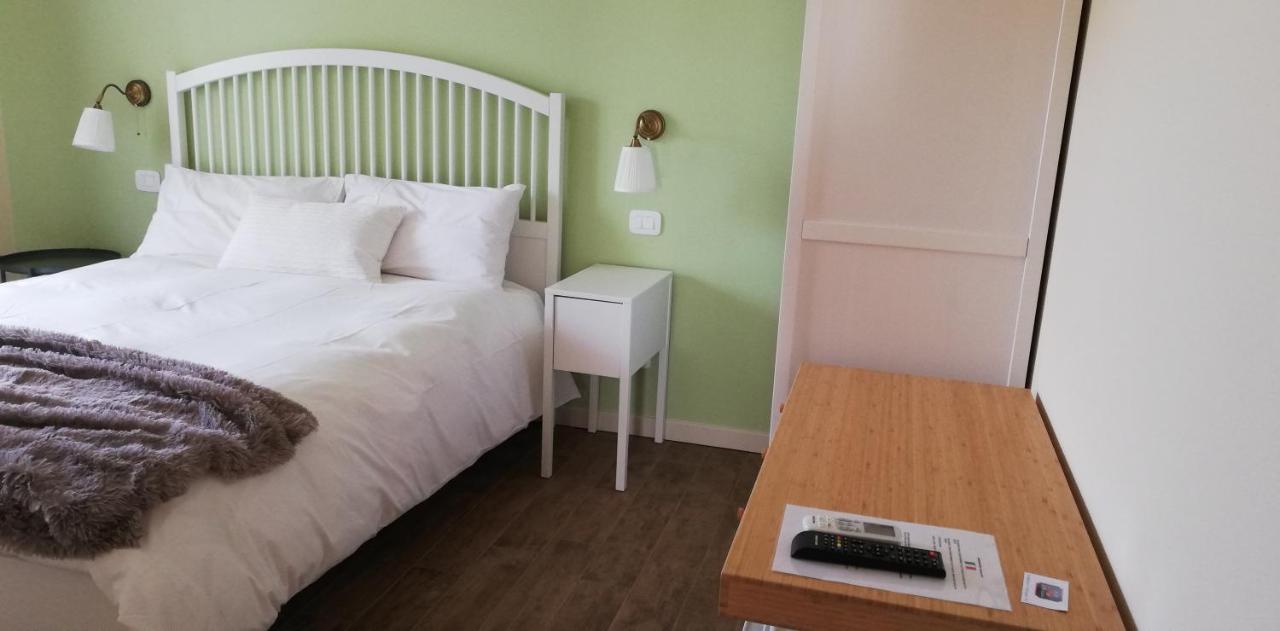 Bed and Breakfast Il Melograno Garda  Esterno foto